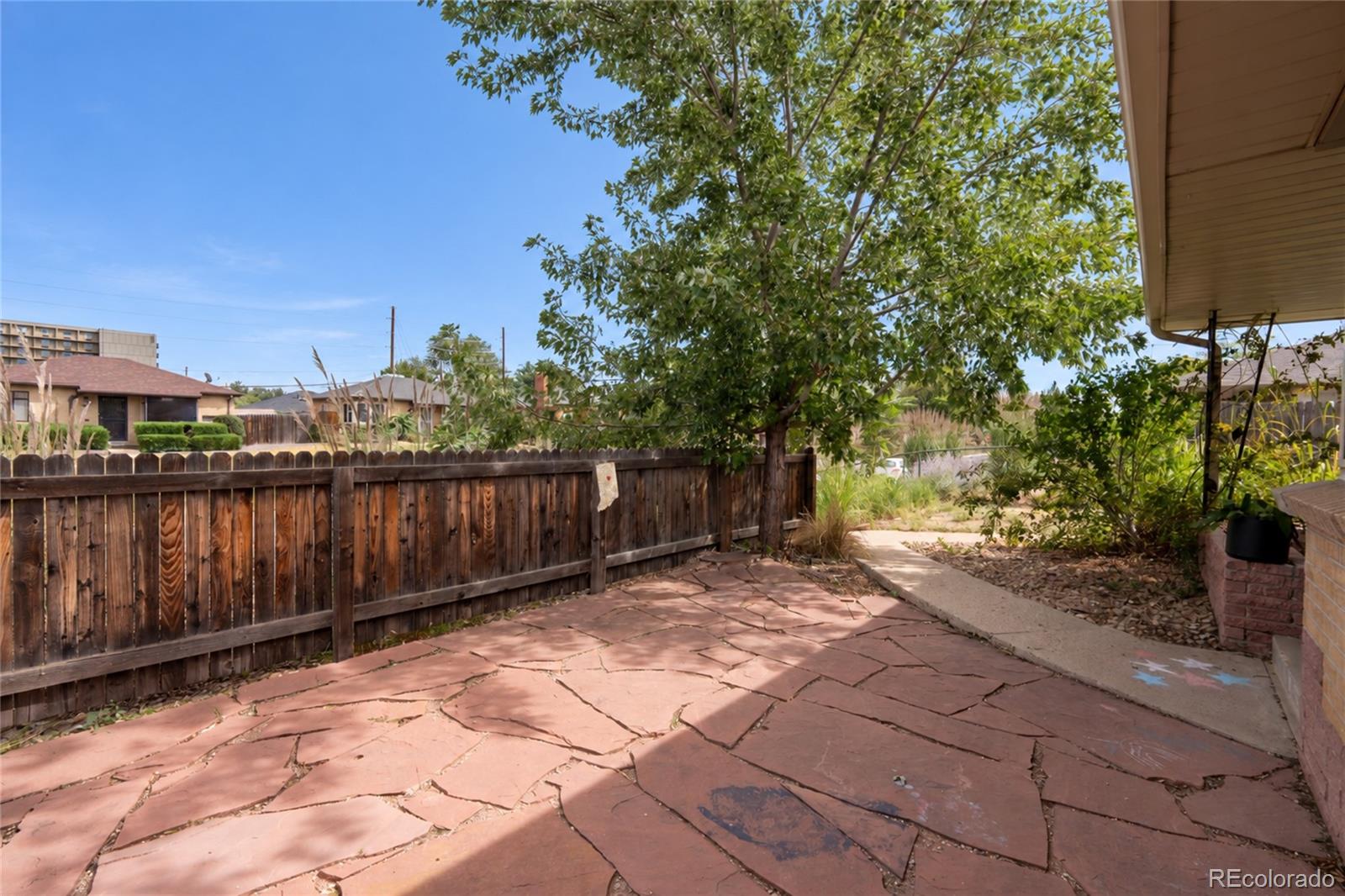 3211 Olive St, Denver, CO 80207