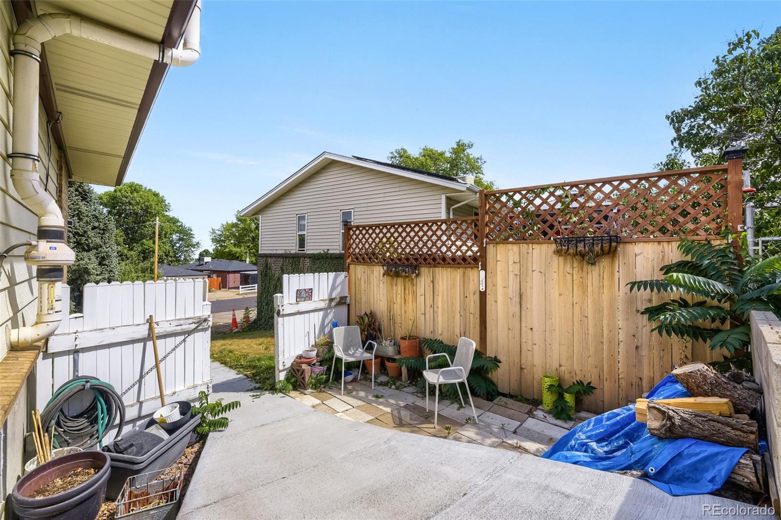 1175 S Welch Cir, Denver, CO 80228