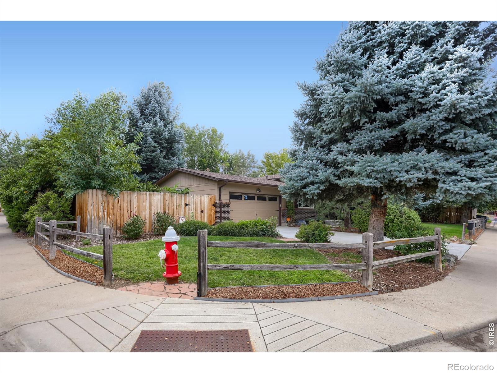 409 E Saint Clair Ave, Longmont, CO 80504