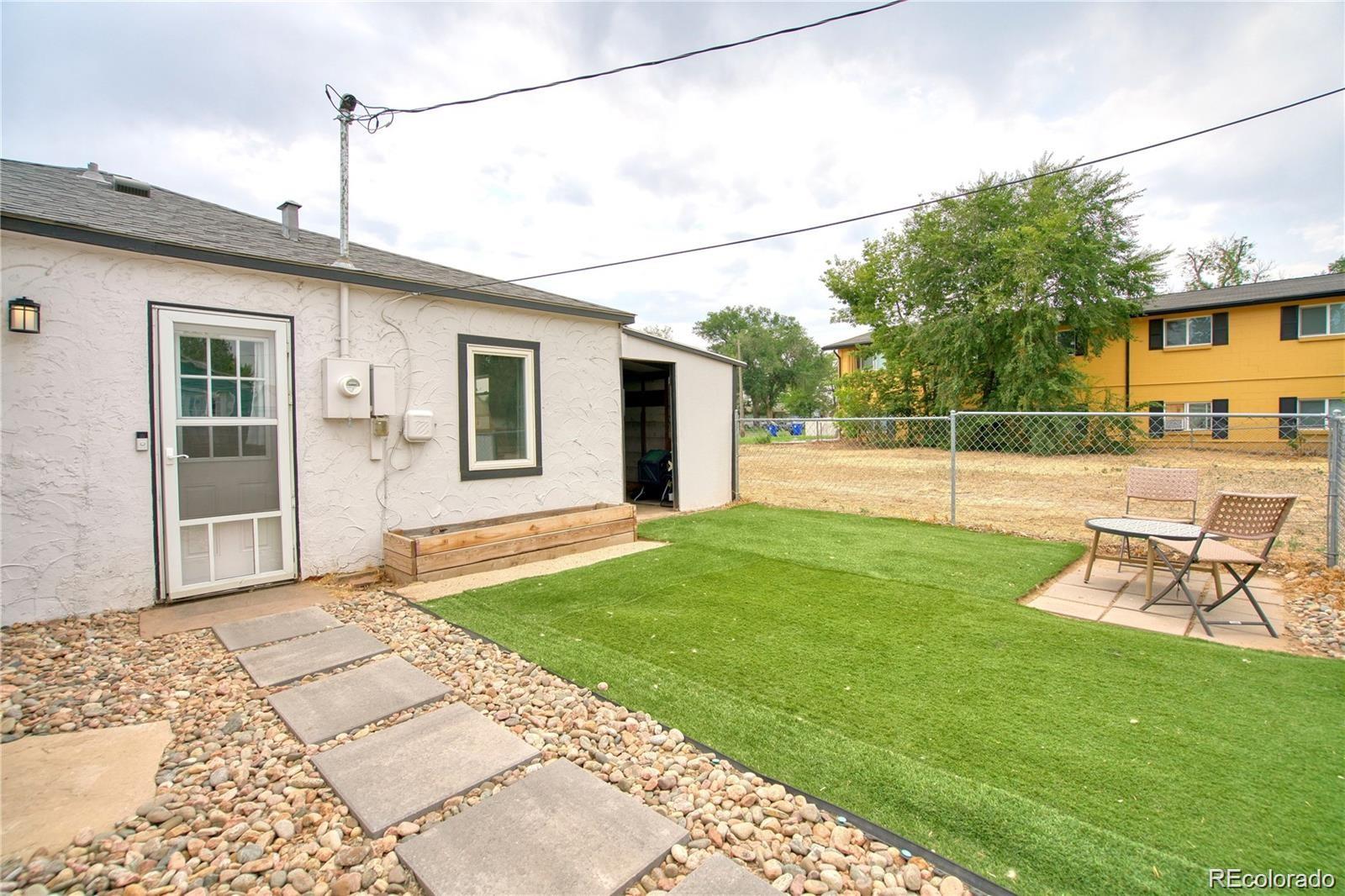 2001 5th Ave, Greeley, CO 80631