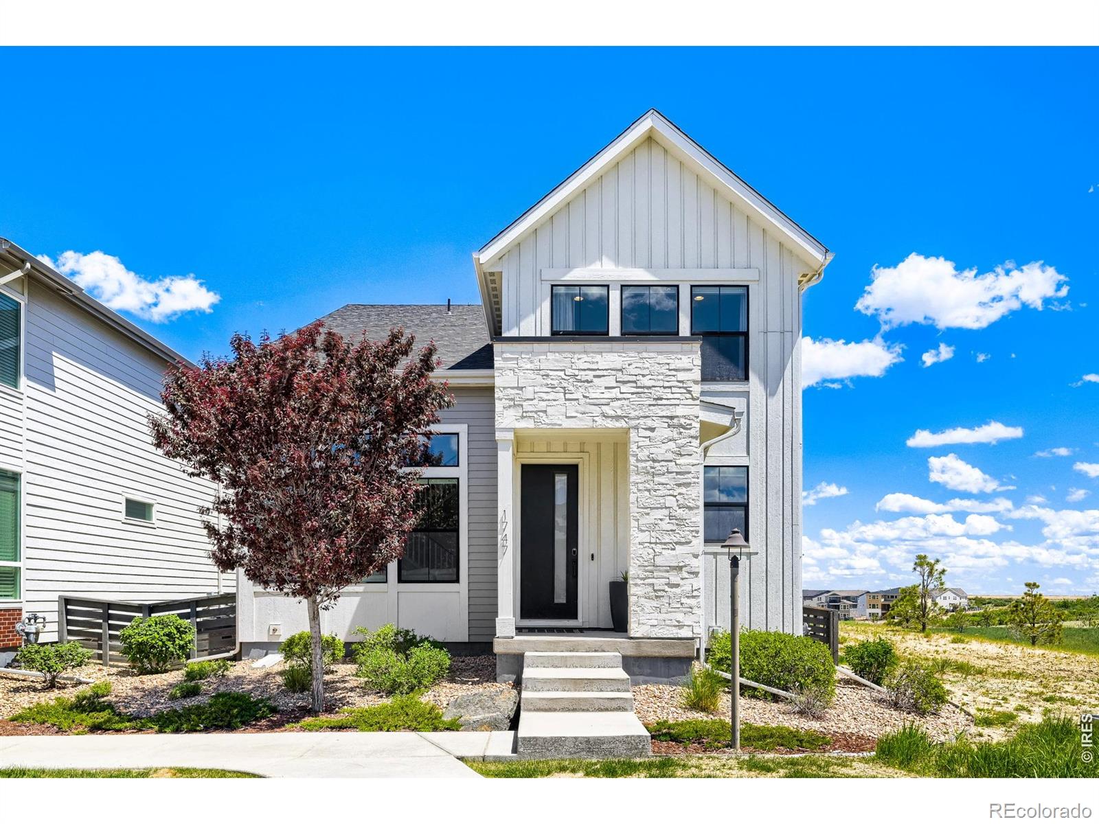 1747 Stable View Dr, Castle Pines, CO 80108