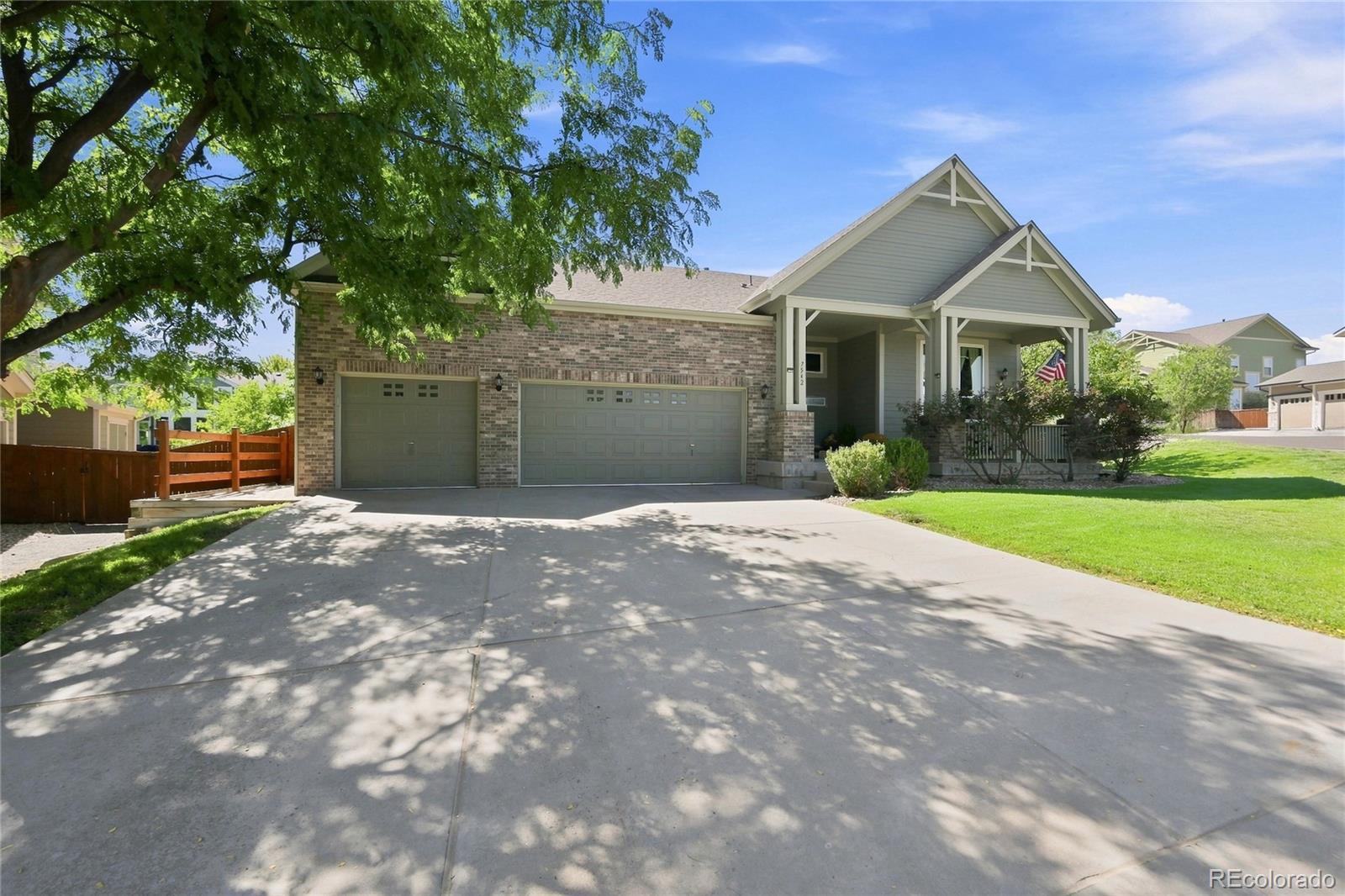 7542 Pyrite Way, Castle Rock, CO 80108