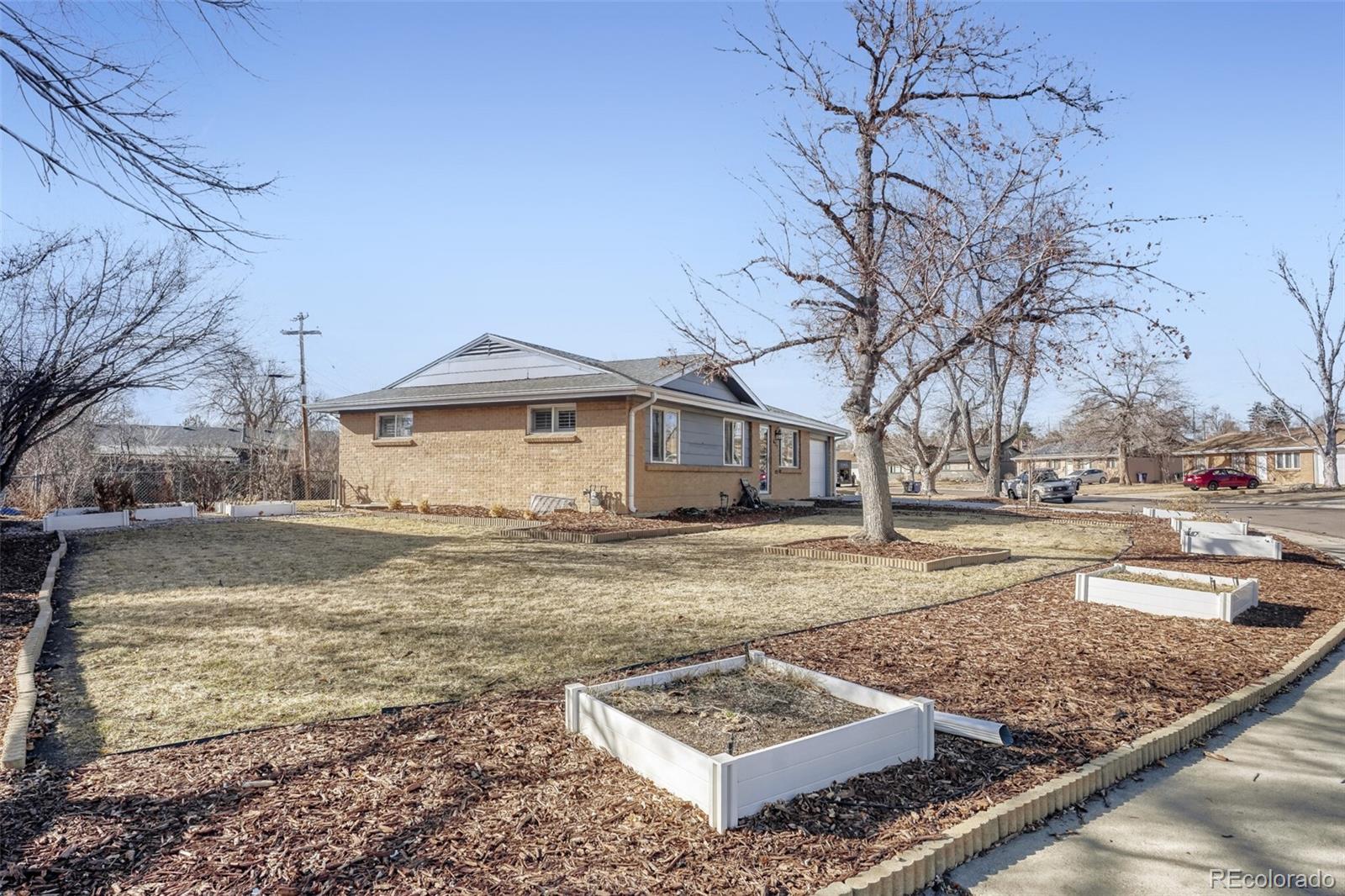 627 S Jasmine Way, Denver, CO 80224