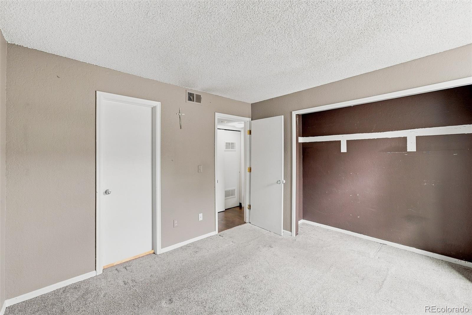 5715 W Atlantic Pl #101, Denver, CO 80227