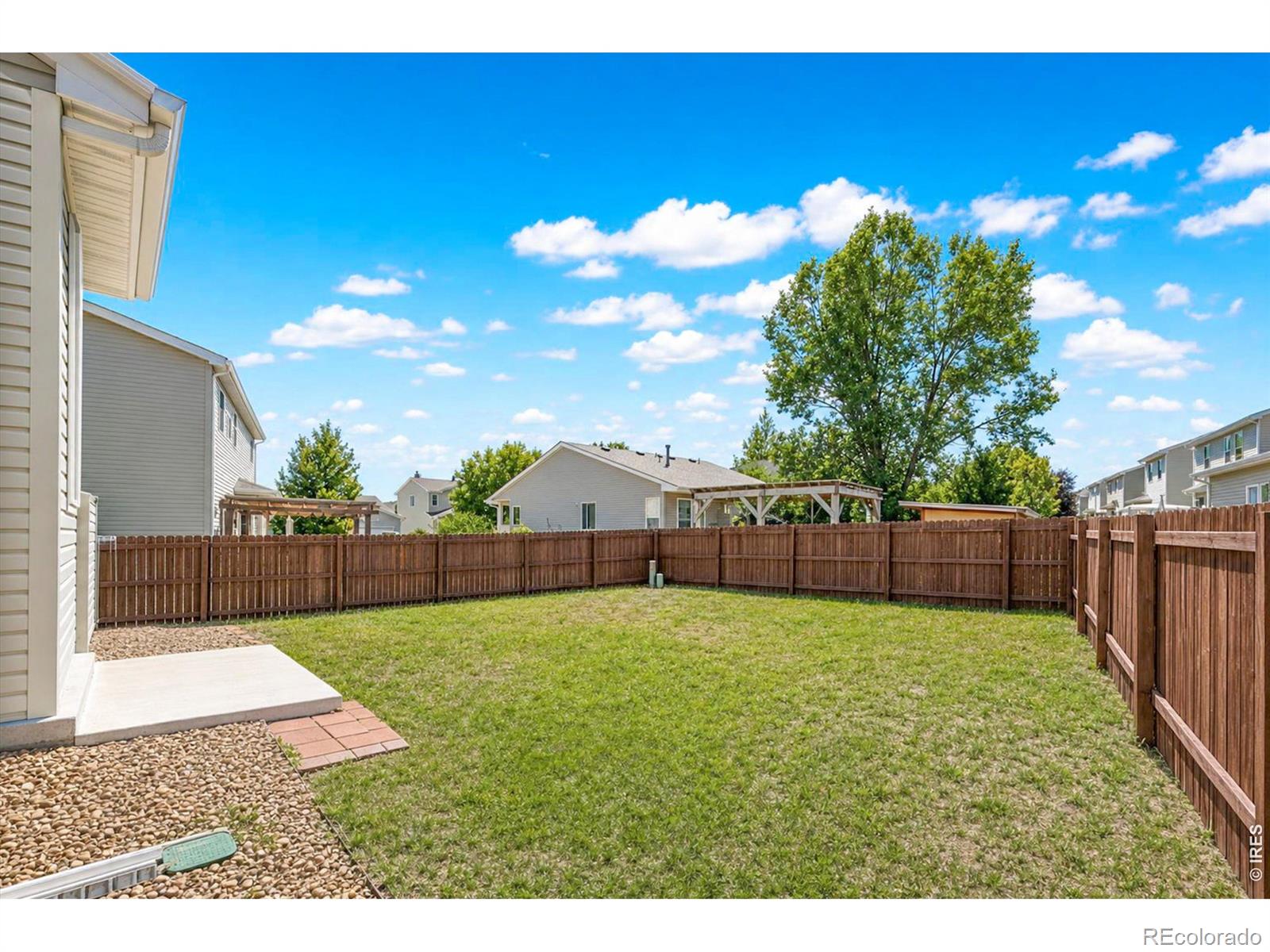 1104 Fall River Cir, Longmont, CO 80504
