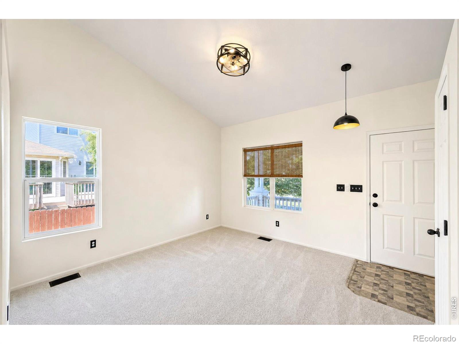 1104 Fall River Cir, Longmont, CO 80504