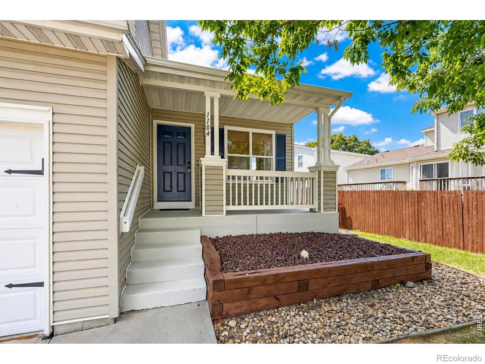 1104 Fall River Cir, Longmont, CO 80504