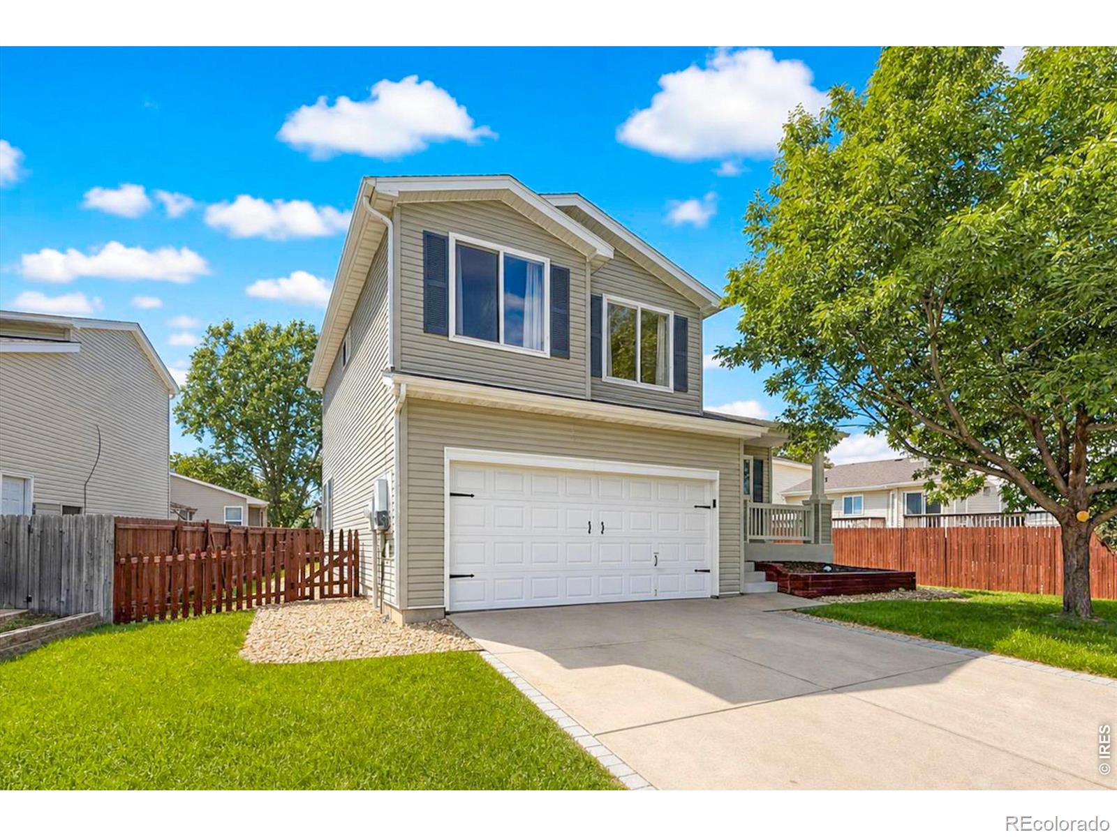 1104 Fall River Cir, Longmont, CO 80504