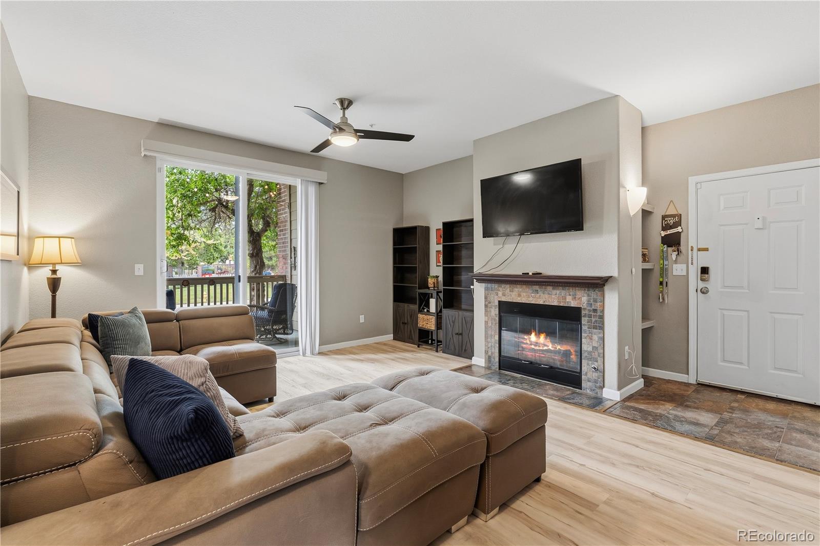 1691 W Canal Cir #1117, Littleton, CO 80120