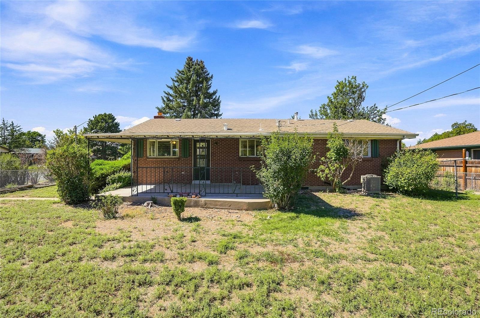 204 Tucson St, Aurora, CO 80011