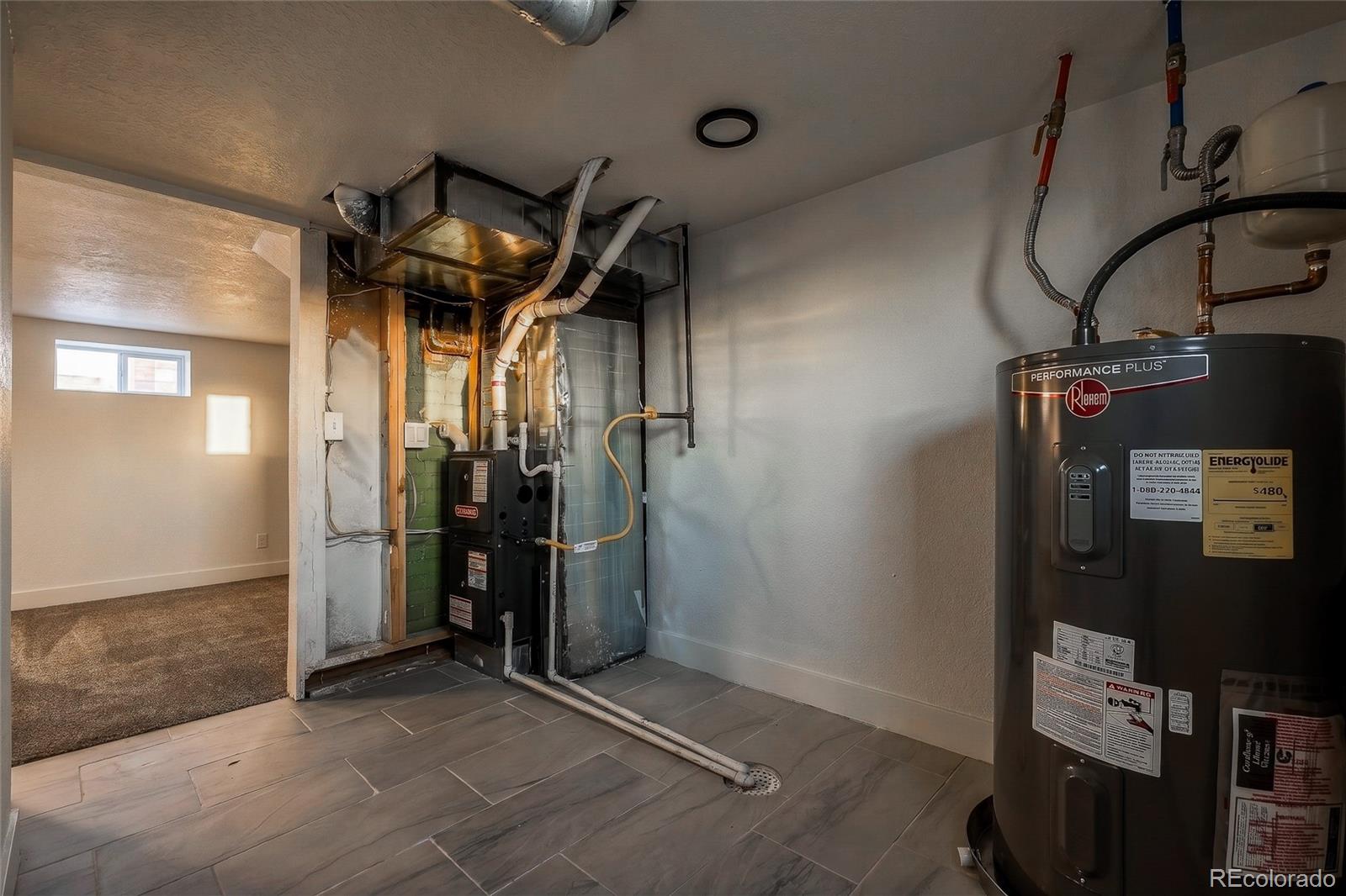 3217 N Clayton St, Denver, CO 80205