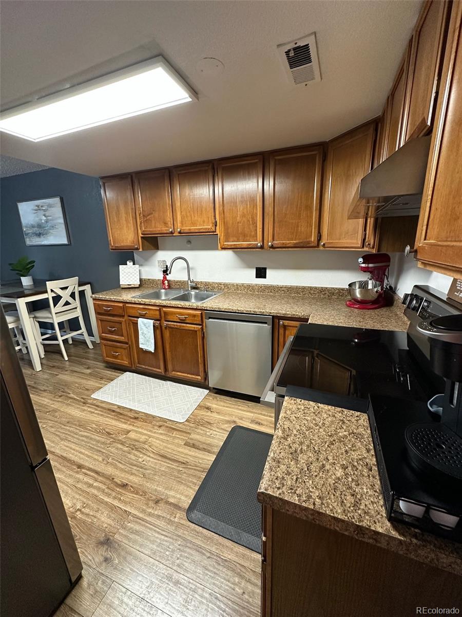 12537 Forest St, Thornton, CO 80241
