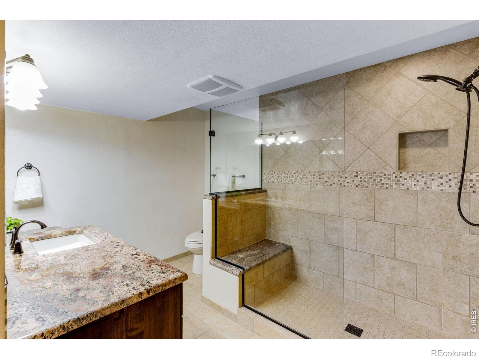 4214 Rolling Gate Rd, Fort Collins, CO 80526