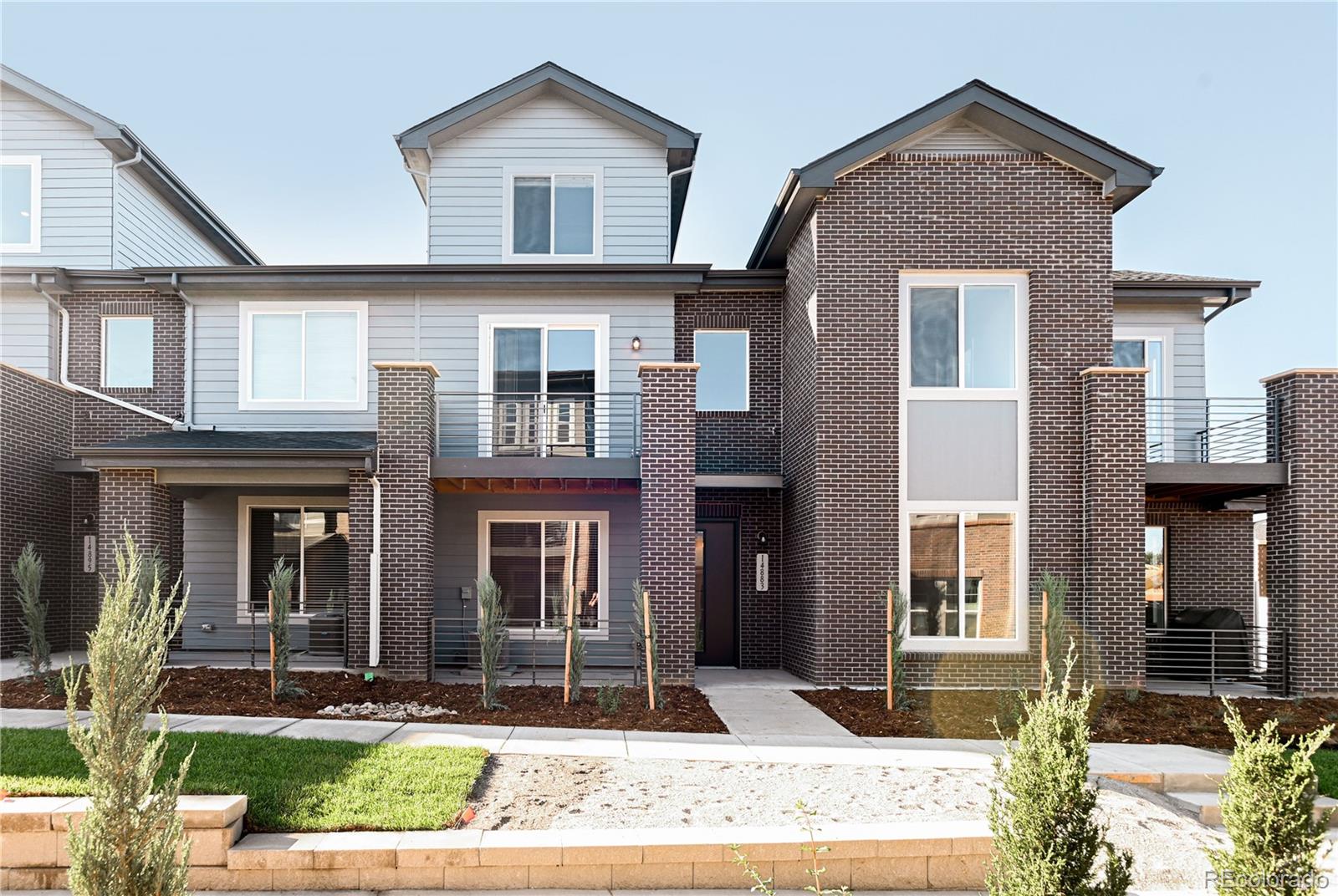 14883 E Belleview Dr, Aurora, CO 80015