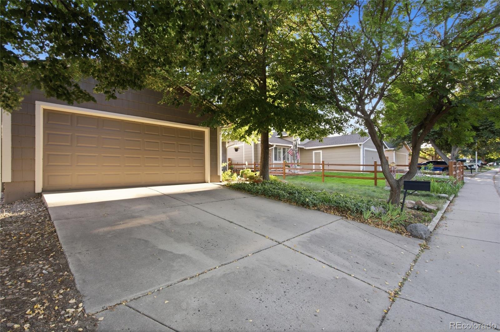 4120 S Laredo Way, Aurora, CO 80013