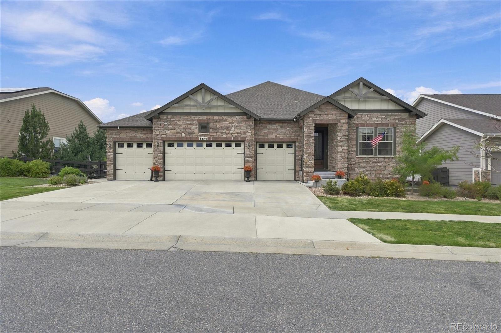 8641 S De Gaulle Ct, Aurora, CO 80016