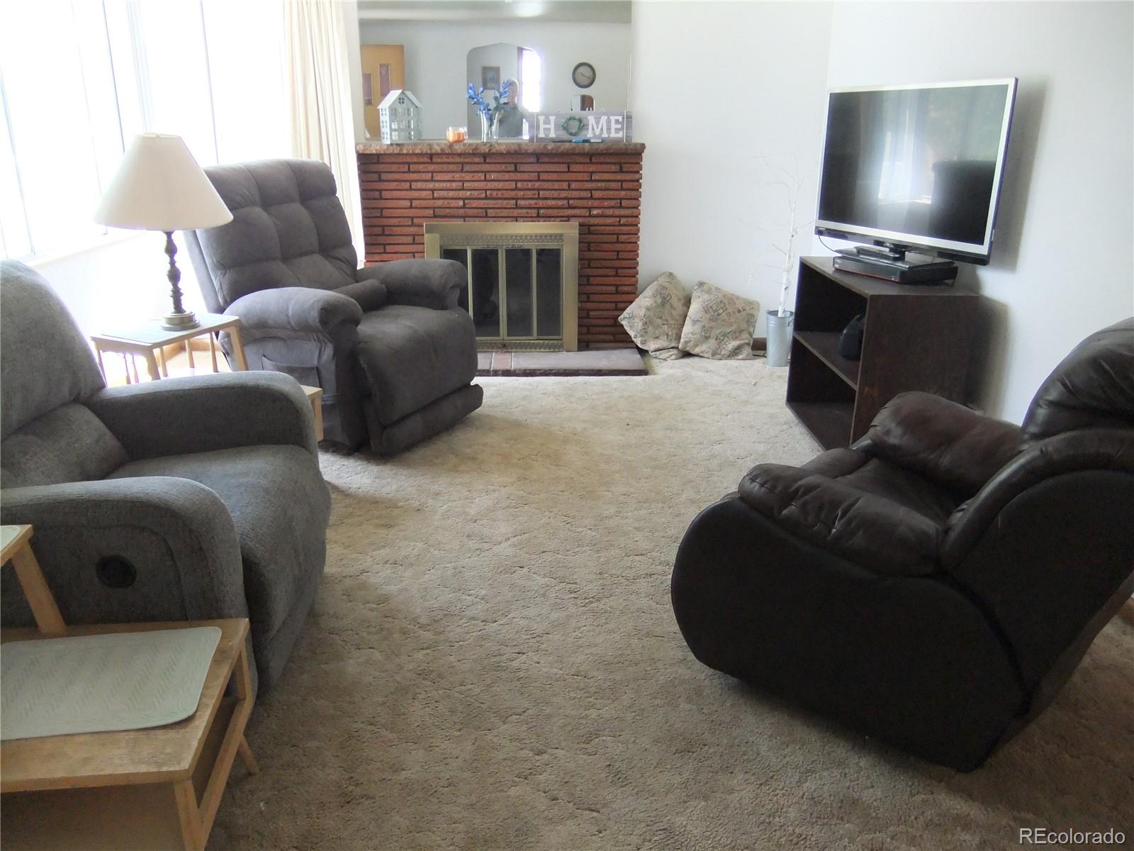 1355 Hanover St, Aurora, CO 80010