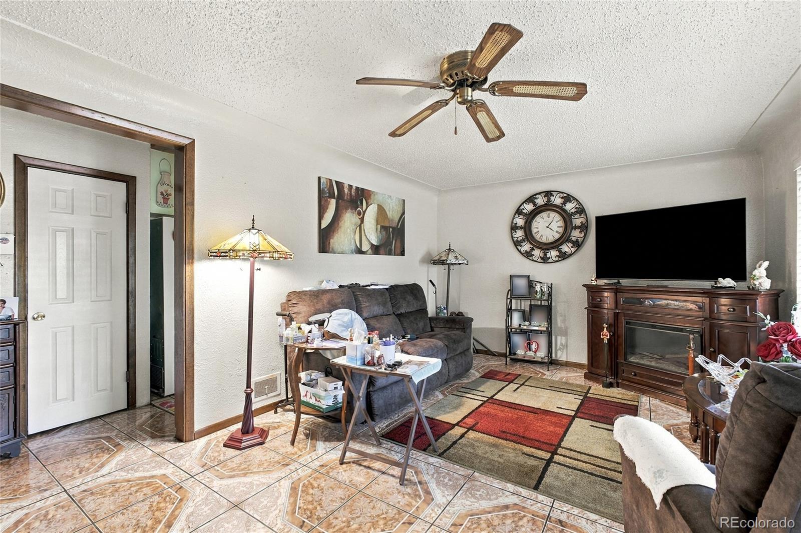 6841 Irving St, Denver, CO 80221