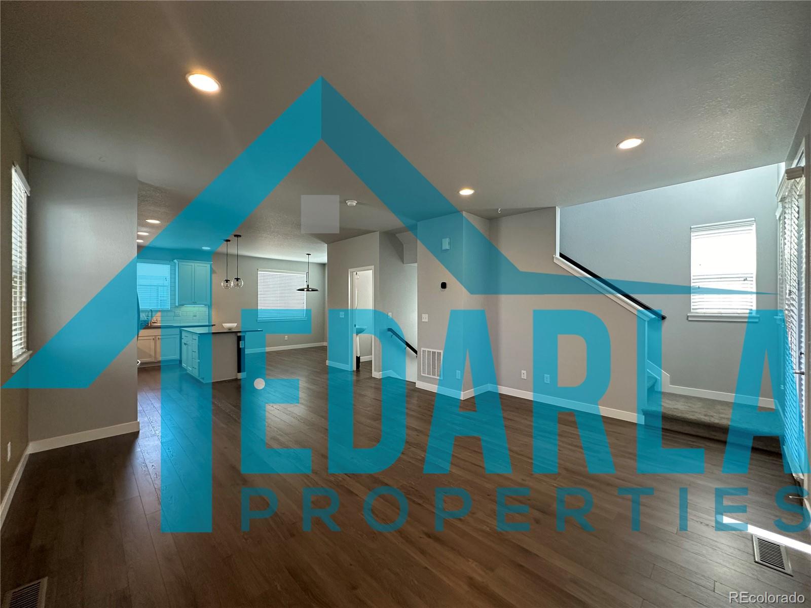 2389 S Tucson St, Aurora, CO 80014