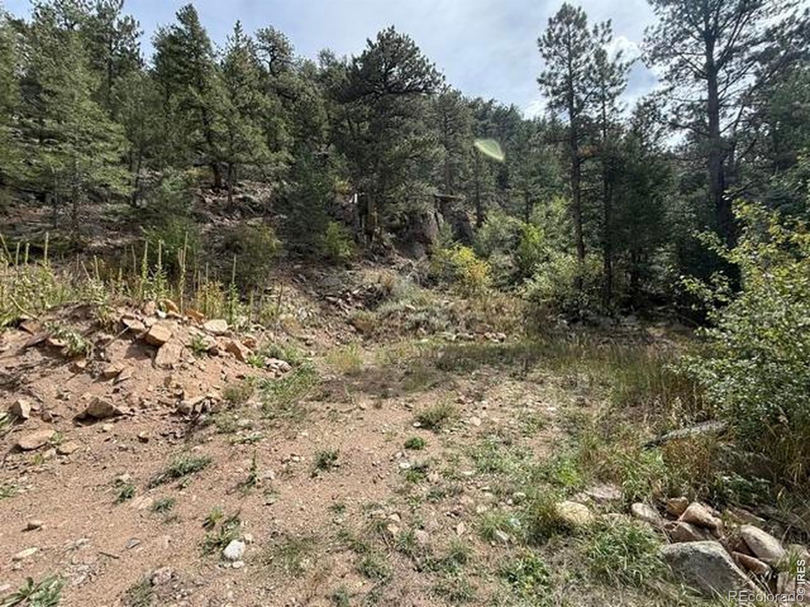 555 Riverside Dr, Lyons, CO 80540