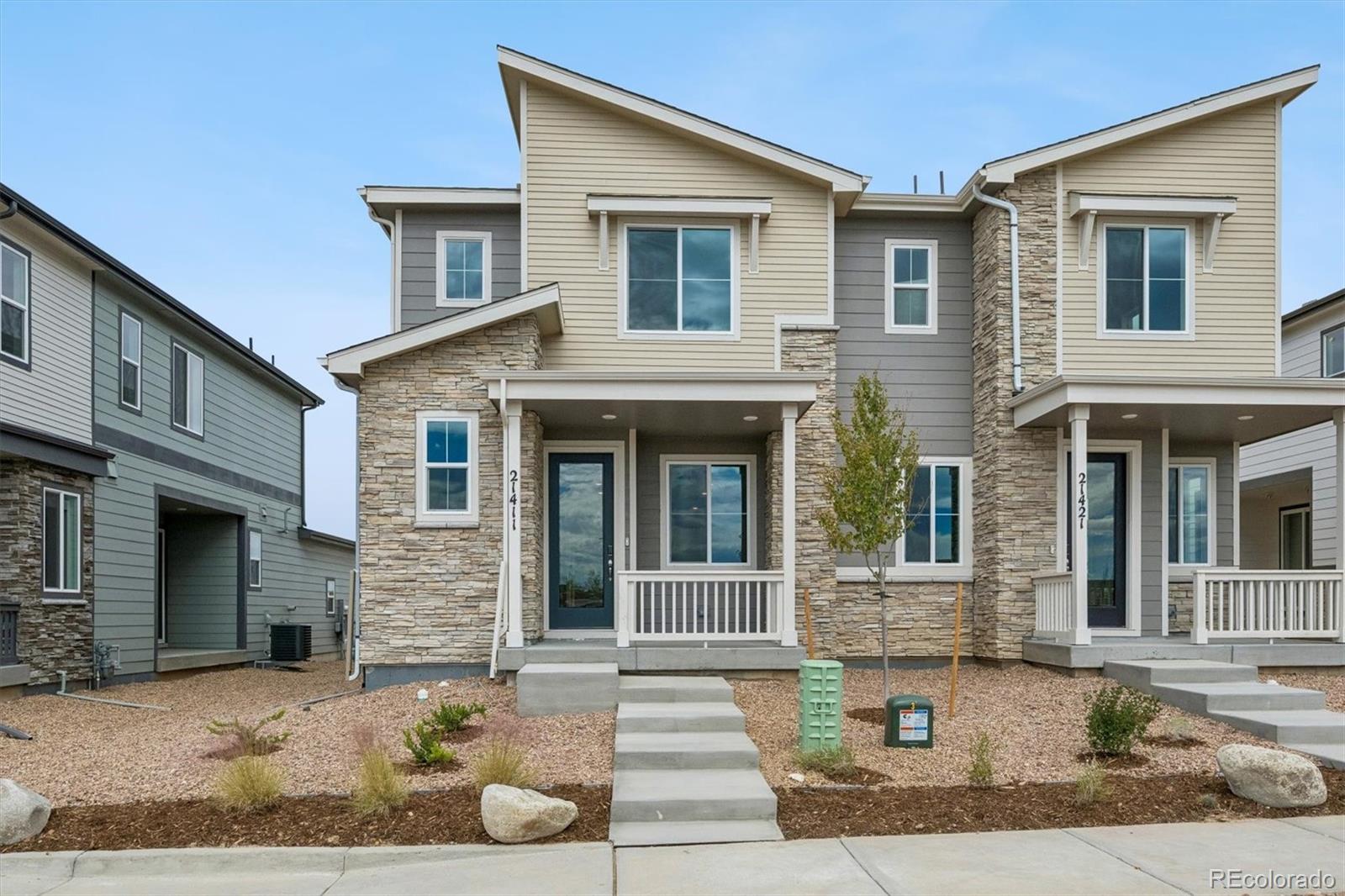 21411 E 67th Ave, Aurora, CO 80019