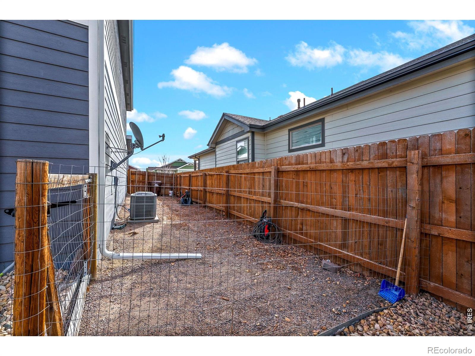 1114 Cottontail Ln, Wiggins, CO 80654