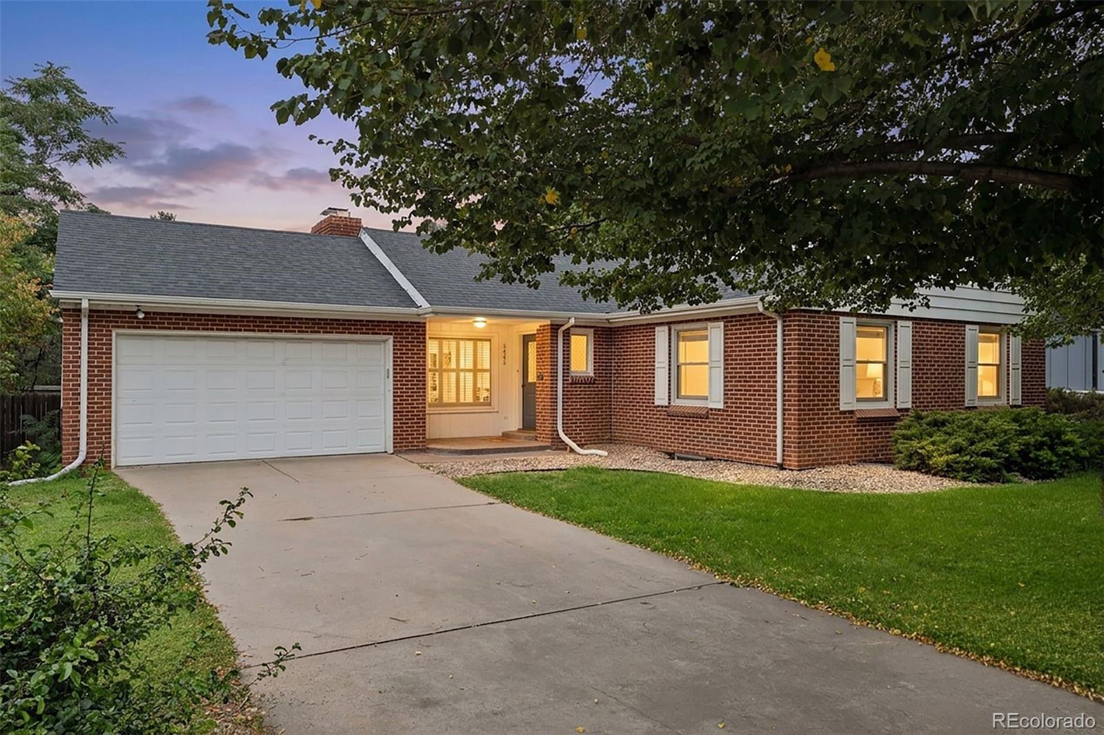 3445 S Bellaire St, Denver, CO 80222