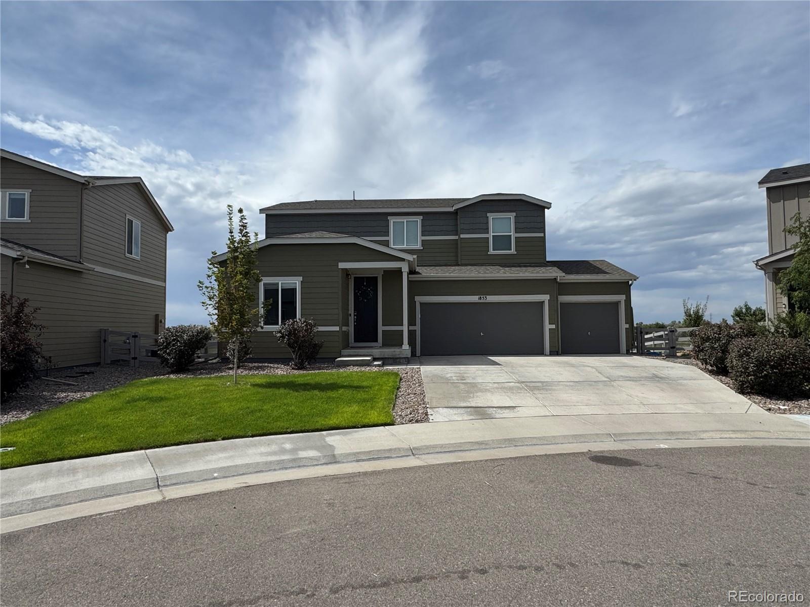 1853 Homestead Dr, Fort Lupton, CO 80621