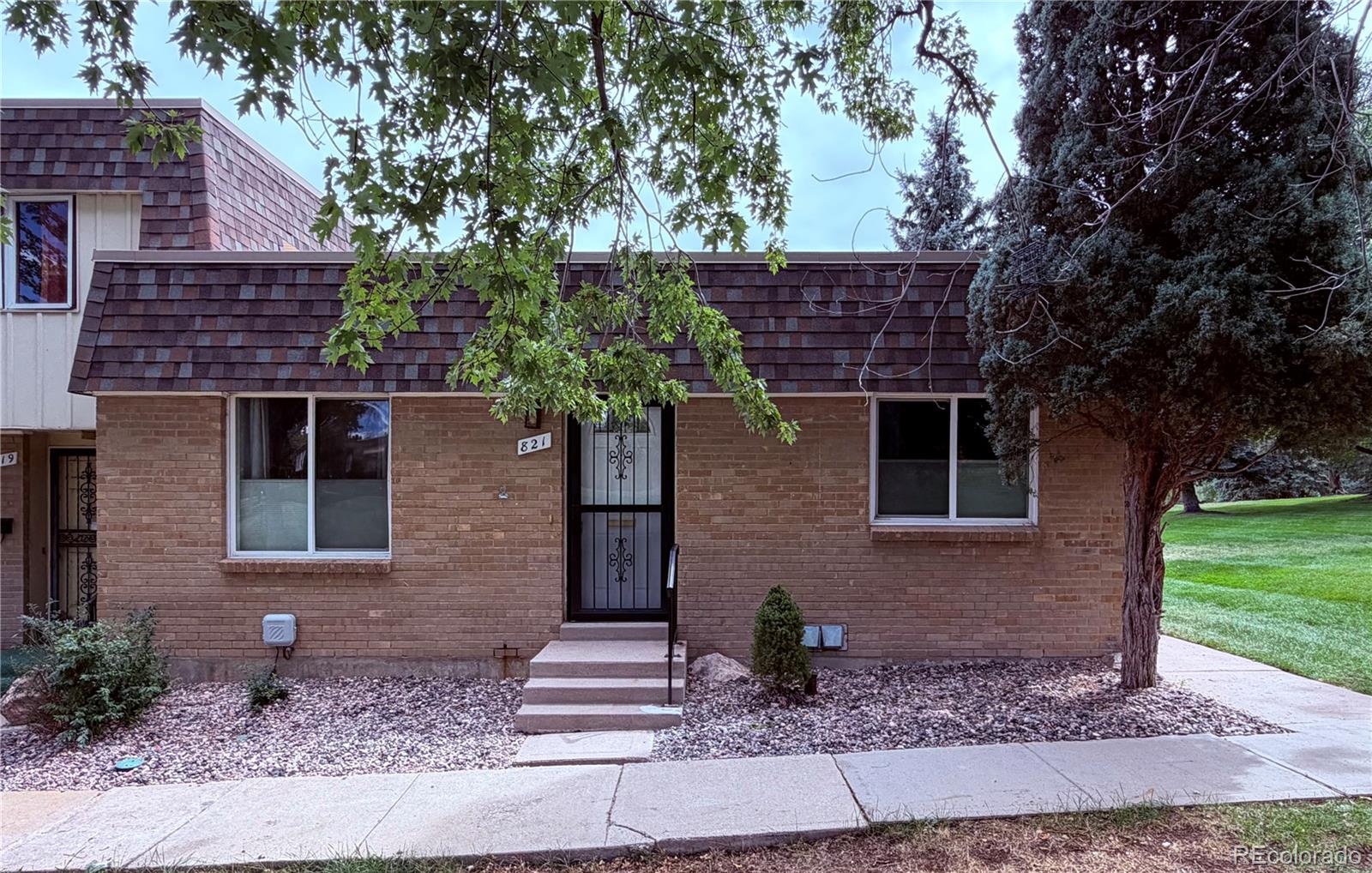 821 S Youngfield Ct, Denver, CO 80228