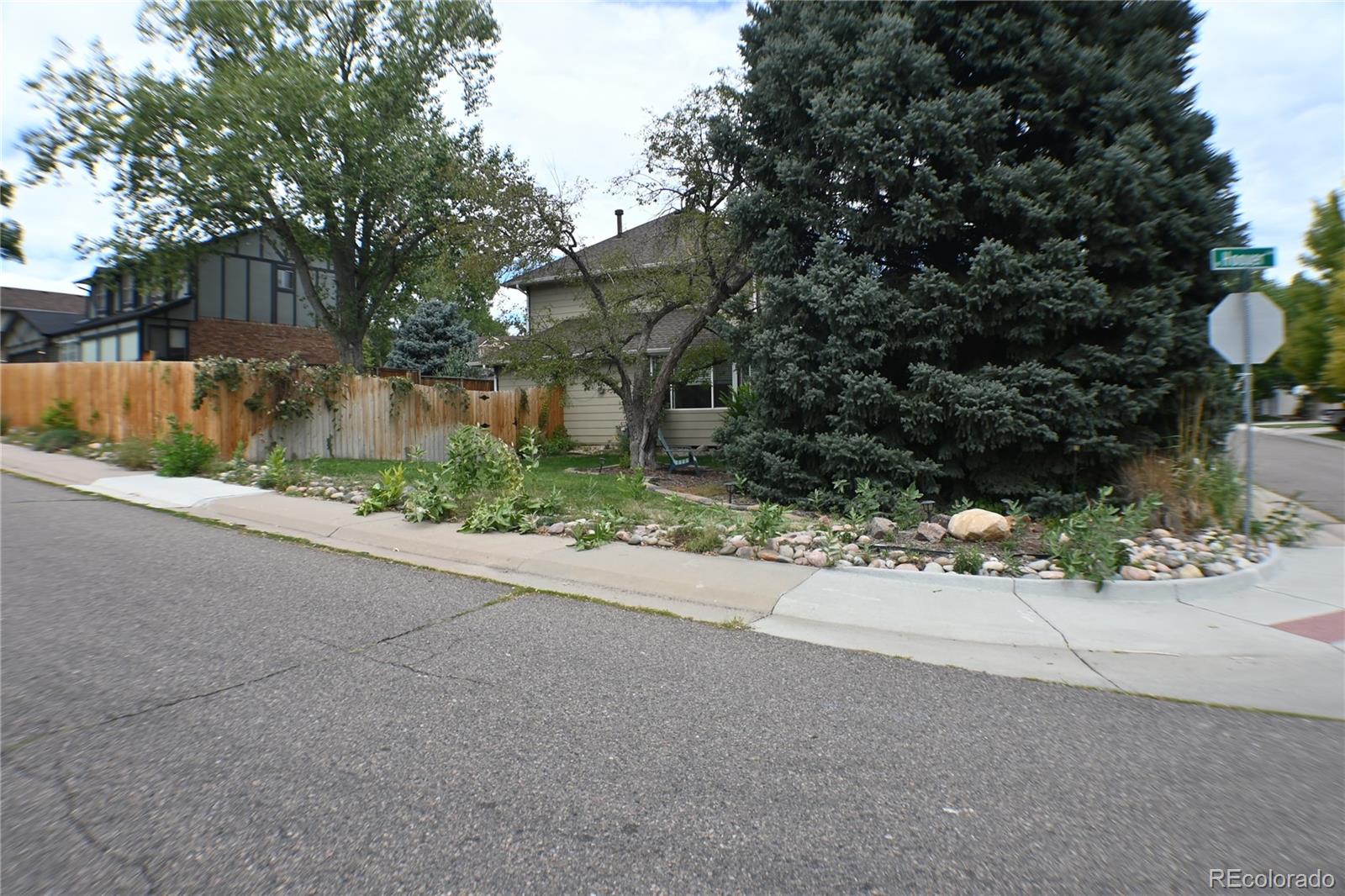 6547 S Saulsbury St, Littleton, CO 80123