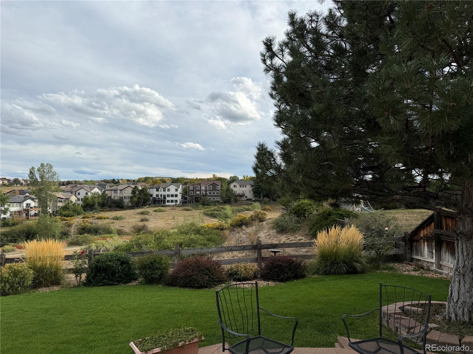 10092 Charissglen Ln, Highlands Ranch, CO 80126