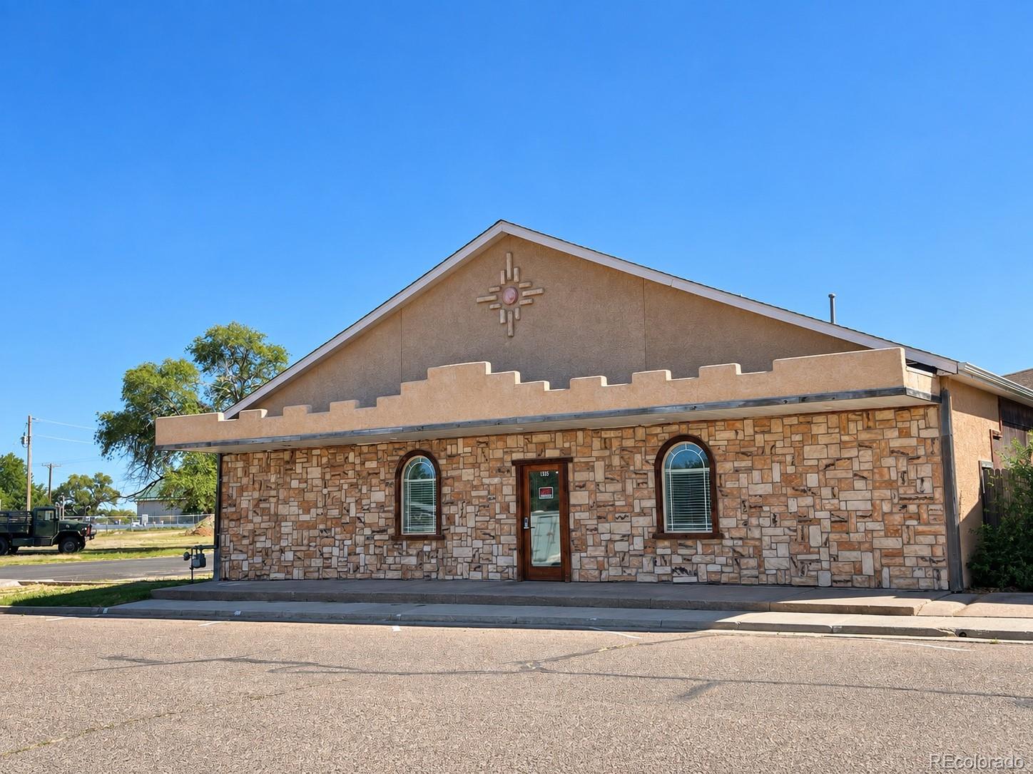 815 2nd St, Limon, CO 80828