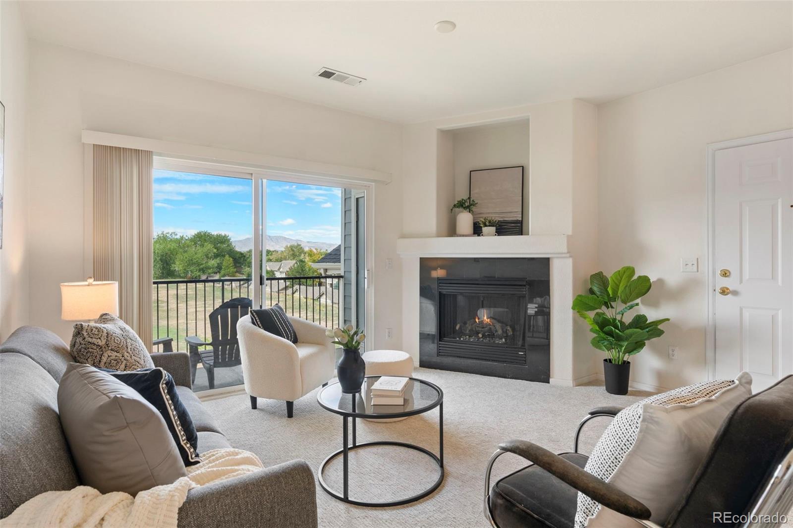 4451 S Ammons St #3-302, Denver, CO 80123