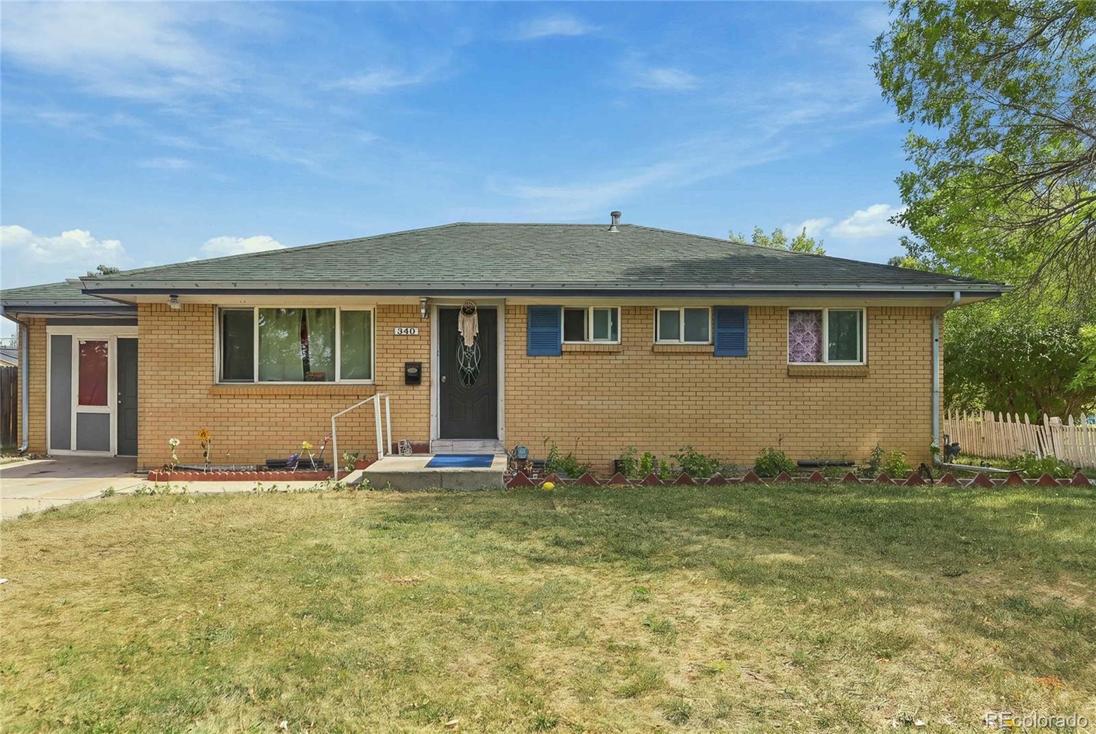 540 Uvalda St, Aurora, CO 80011