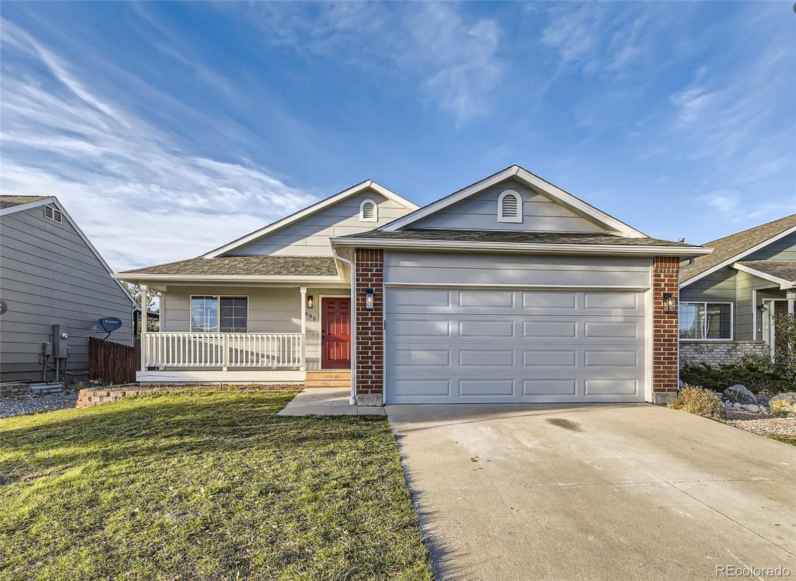 685 Branding Iron Ln, Castle Rock, CO 80104