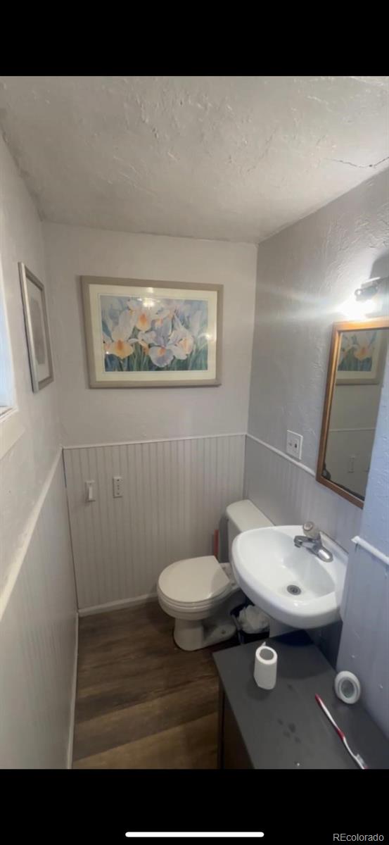 1037 S Perry St, Denver, CO 80219