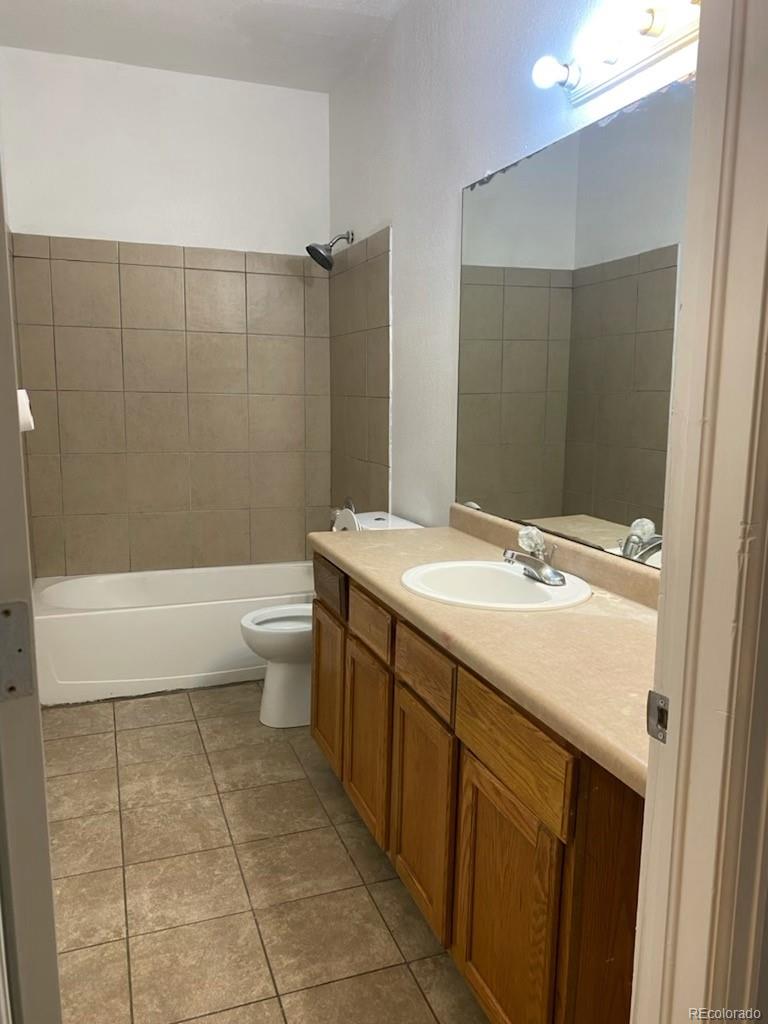 4580 W Alameda Ave, Denver, CO 80219