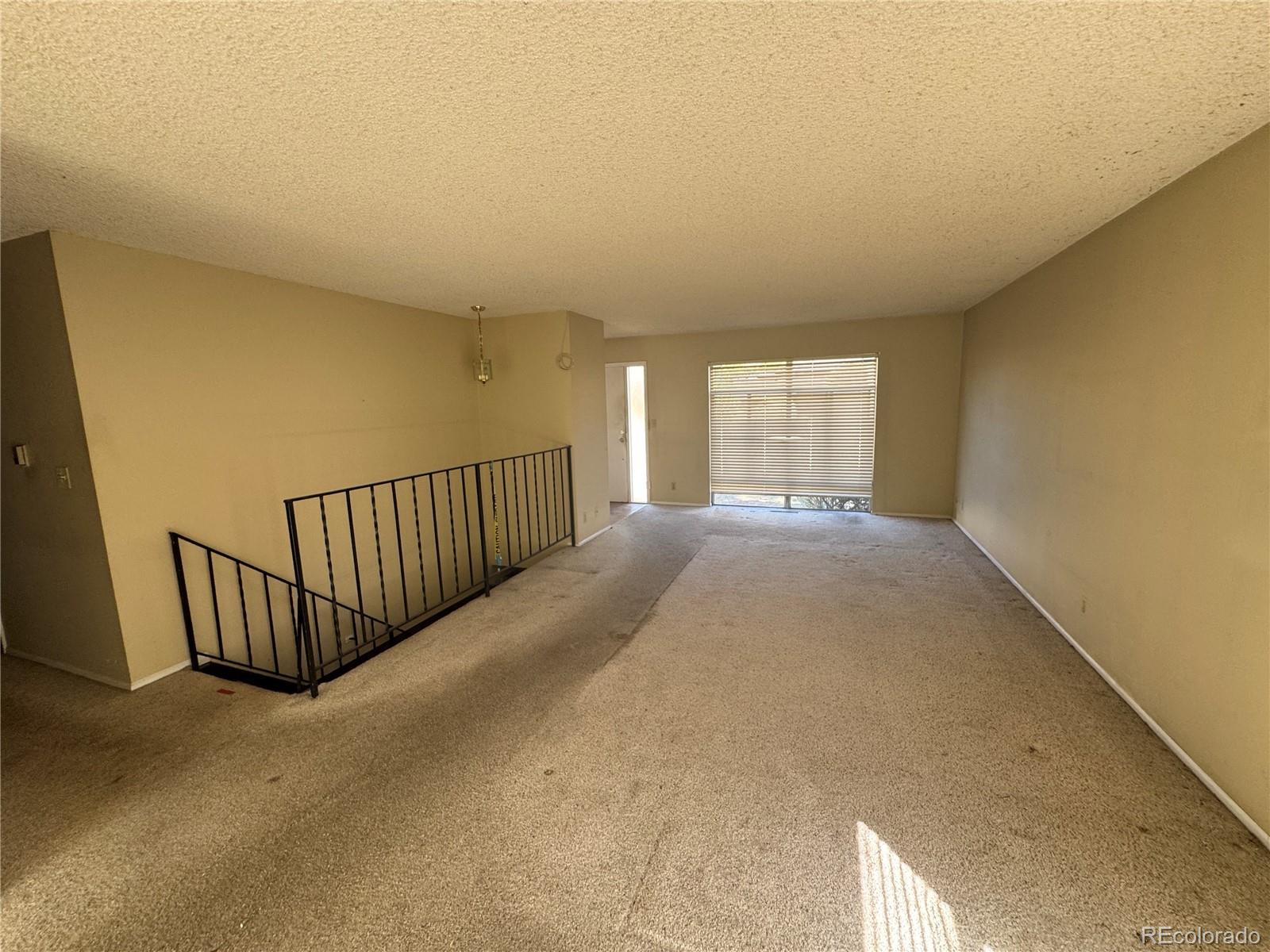 4374 W Pondview Dr, Littleton, CO 80123