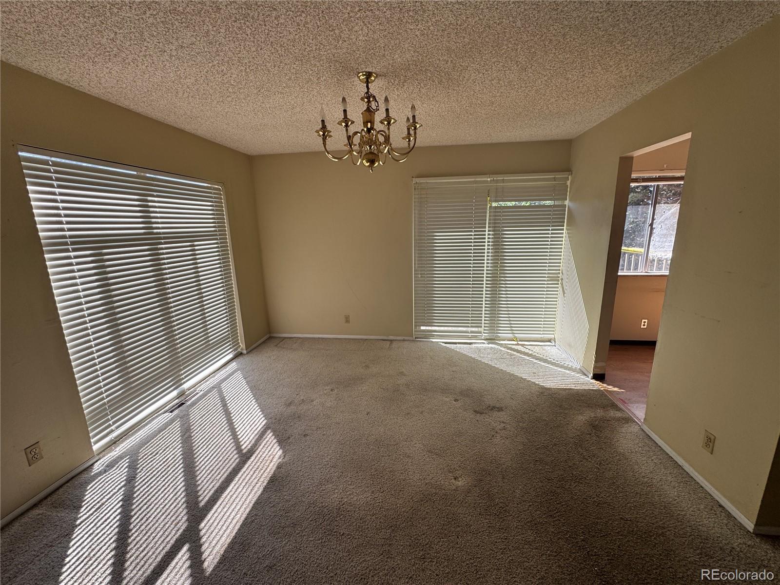 4374 W Pondview Dr, Littleton, CO 80123