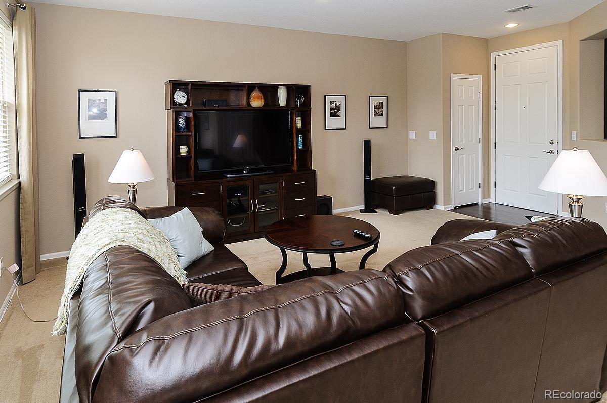 9055 Apache Plume Dr #B, Parker, CO 80134