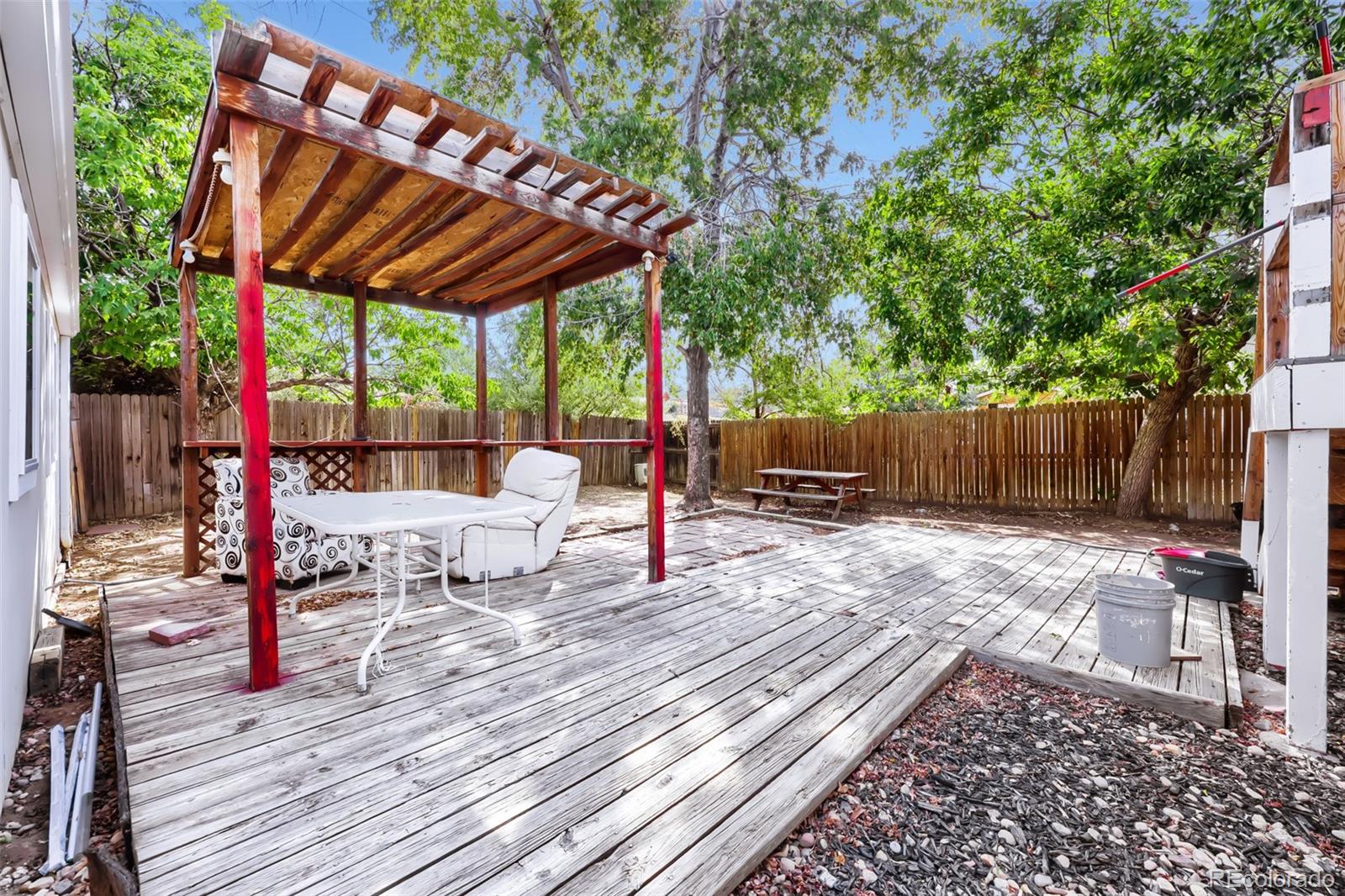 15684 E Bails Dr, Aurora, CO 80017