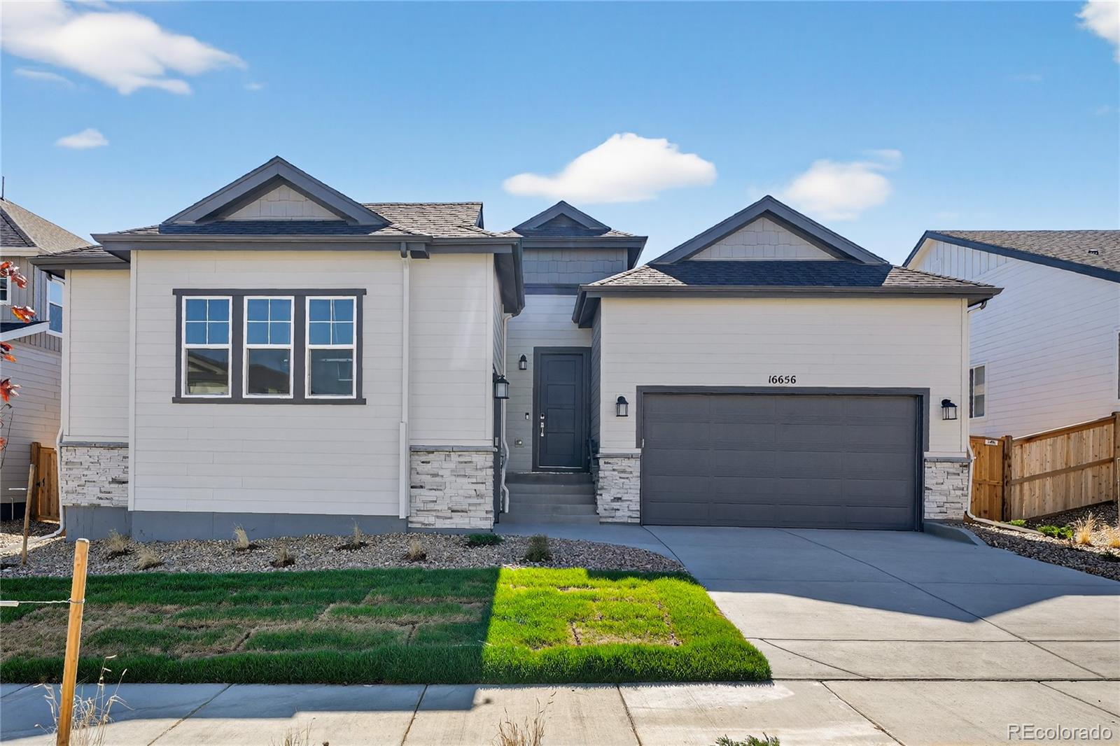 16656 W 93rd Pl, Arvada, CO 80007