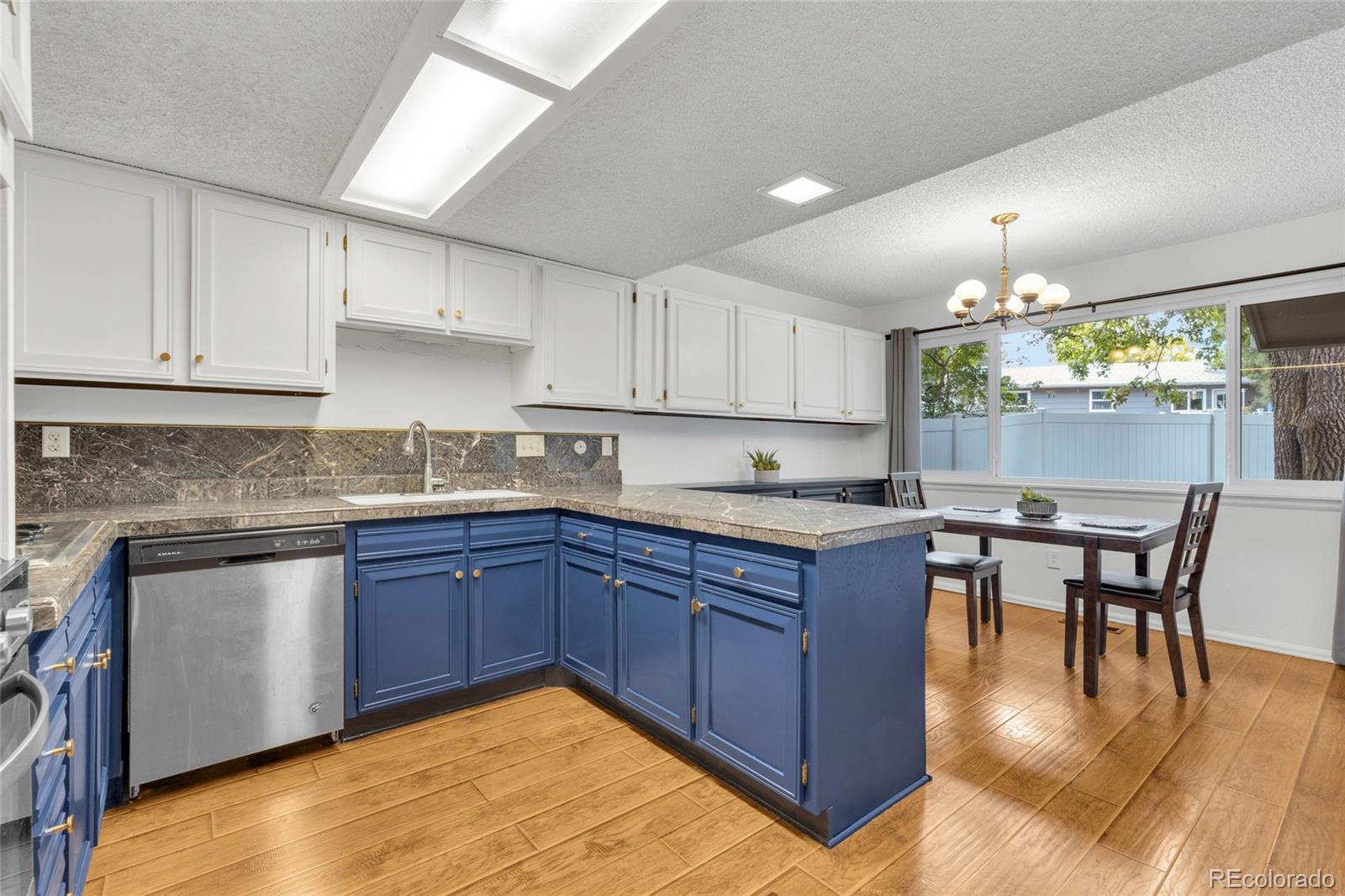 7165 S Vine Cir, Centennial, CO 80122