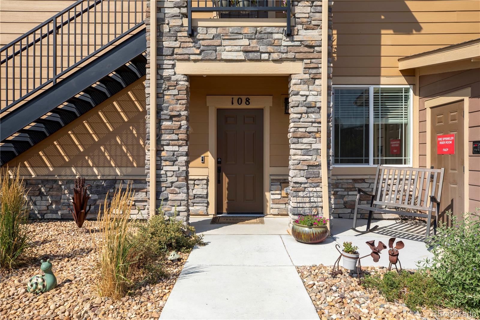 9962 W Victoria Pl #108, Littleton, CO 80127