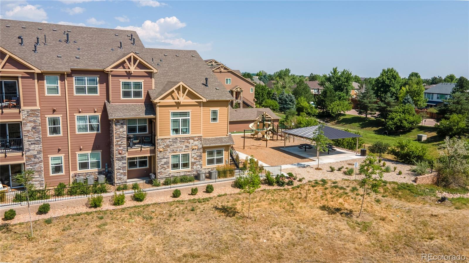 9962 W Victoria Pl #108, Littleton, CO 80127