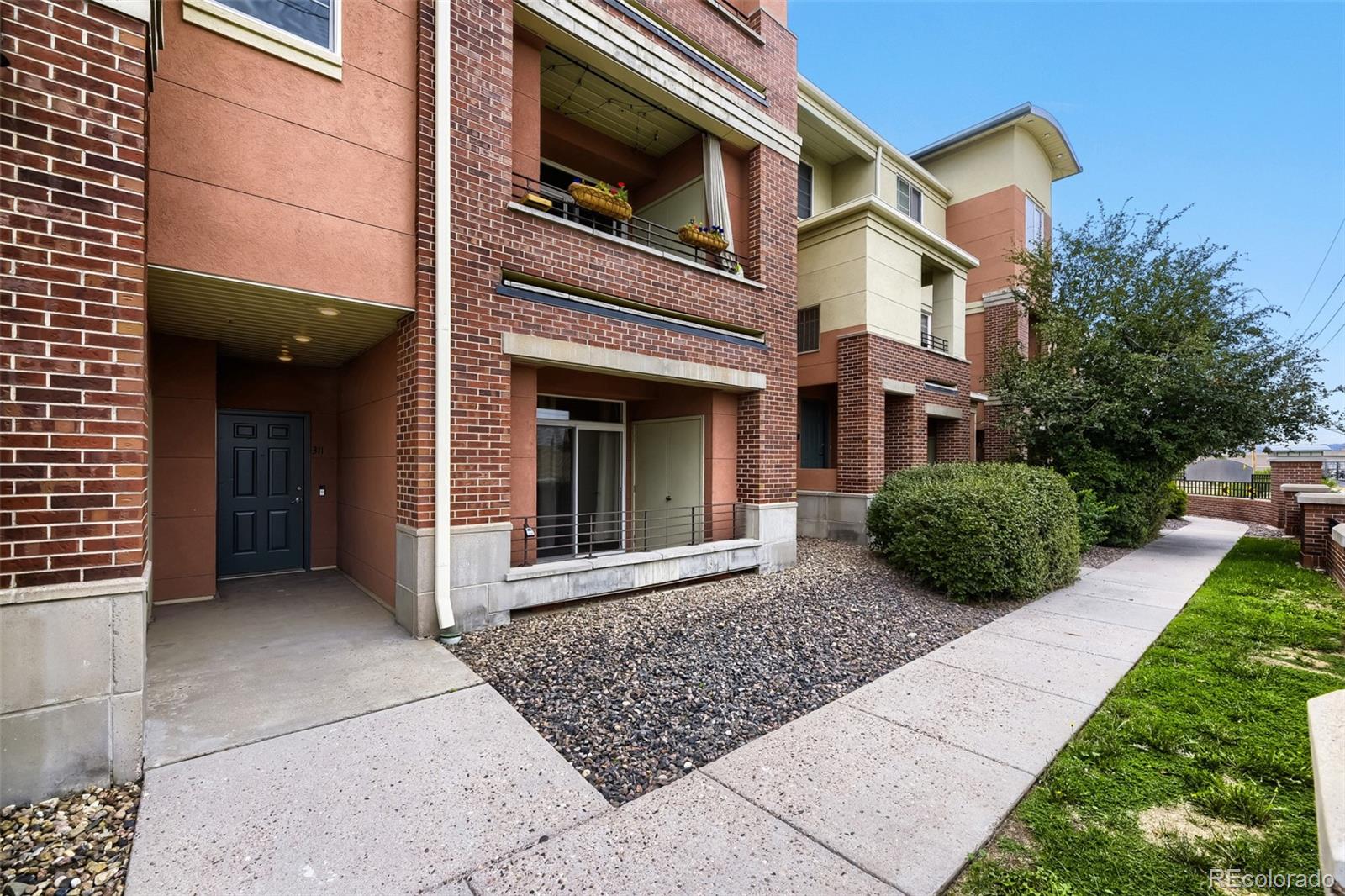 4100 Albion St #311, Denver, CO 80216