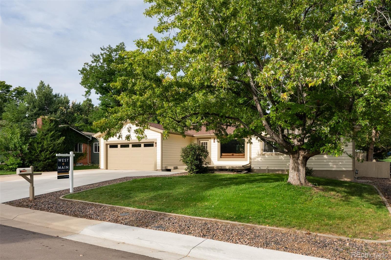 1055 Yank St, Golden, CO 80401