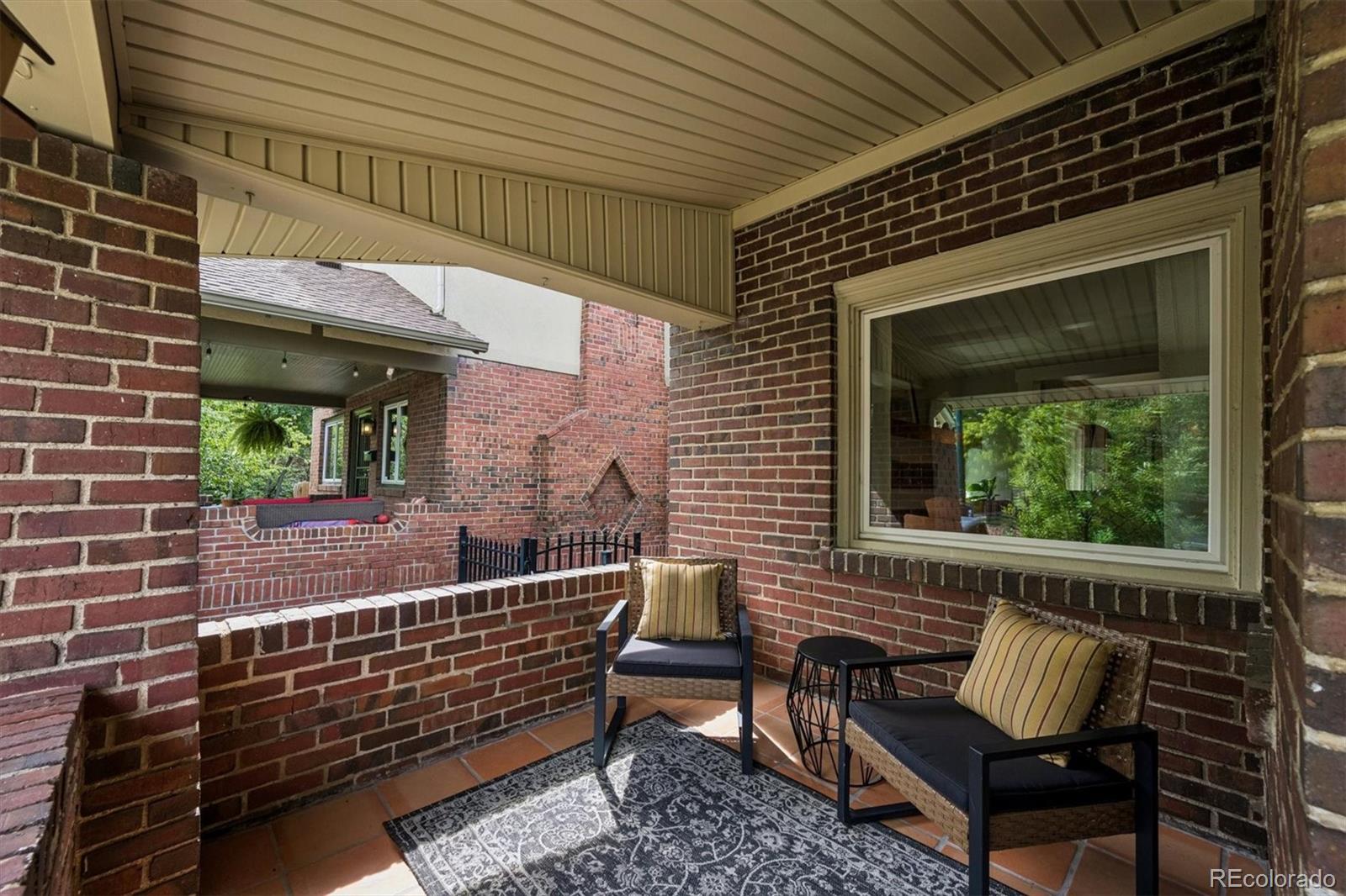 2665 Dahlia St, Denver, CO 80207