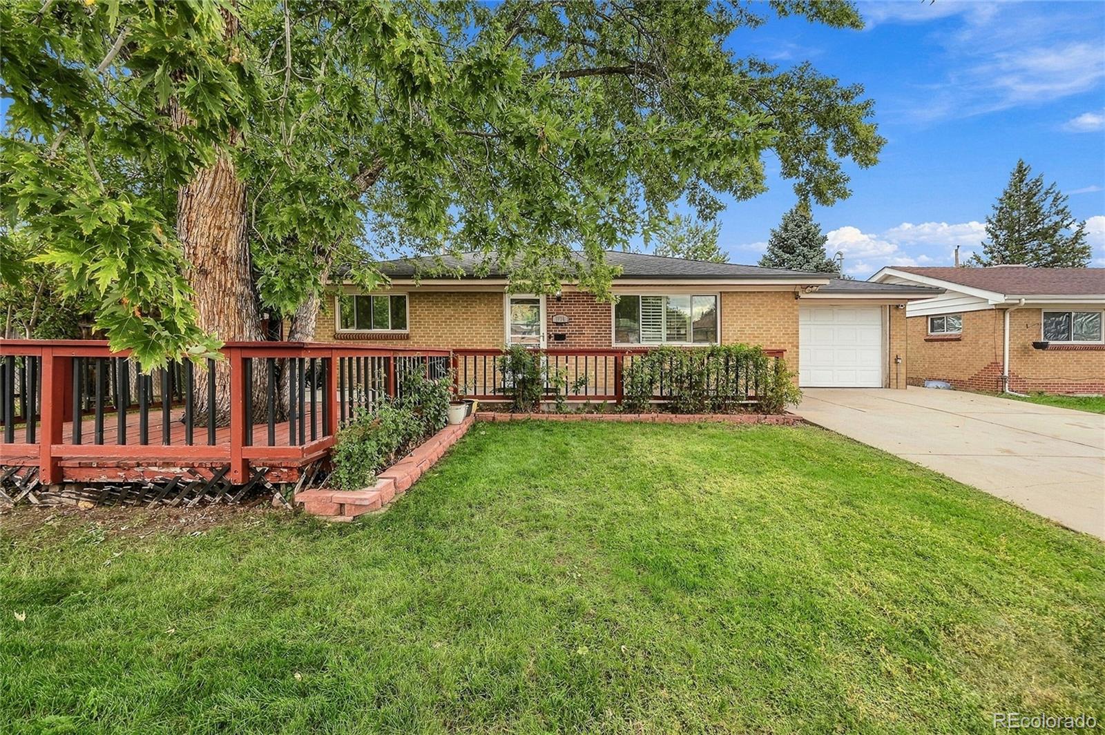 1614 S Chase Ct, Lakewood, CO 80232