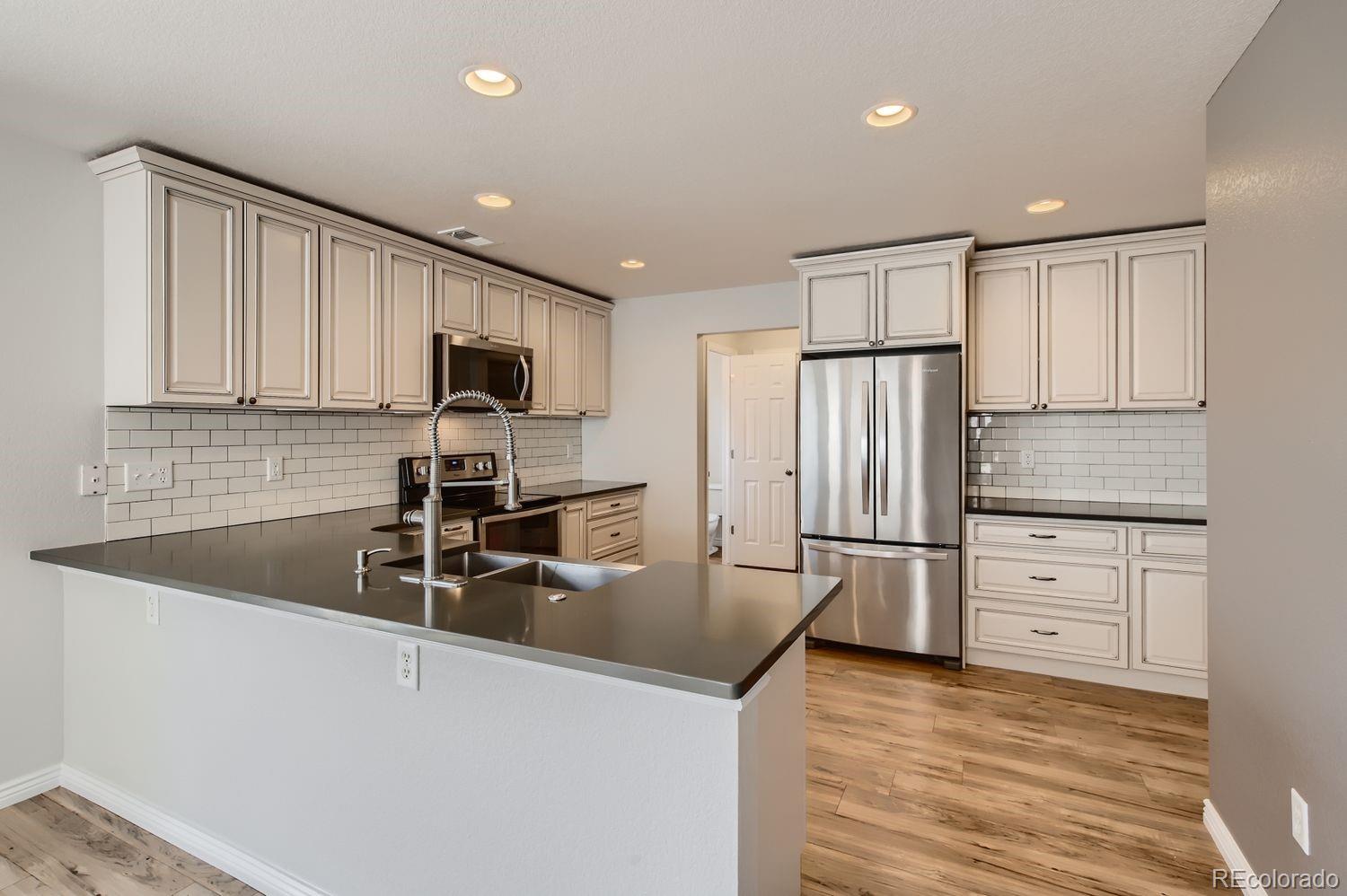 2402 Quartz St, Castle Rock, CO 80109